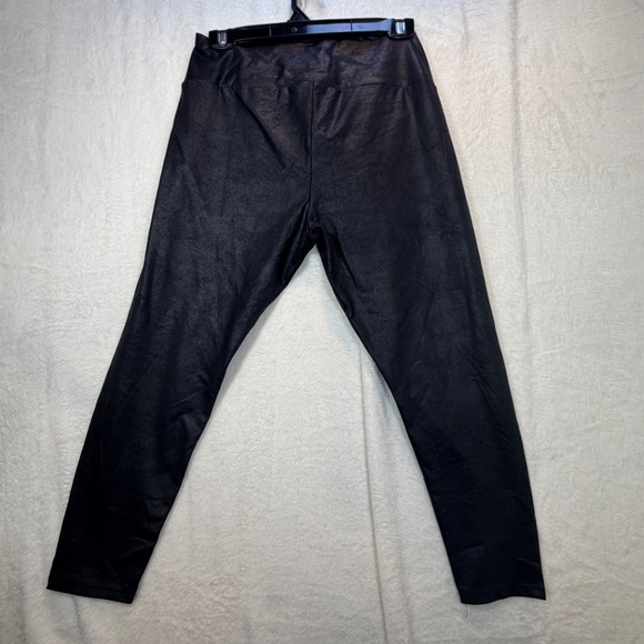 Bluenotes Leggings Womens Size XL Black Faux Leather Goth Bikercore Classic - Picture 2 of 10